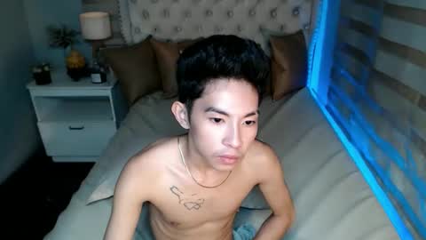 zian_smithx online show from January 2026 07:00:01 AM