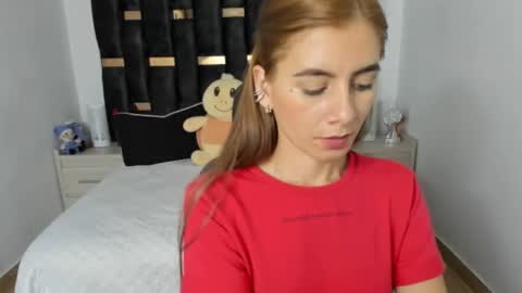 ziataylor online show from February 2025 12:46:01 AM