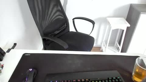 ziemlichflutschig online show from January 2025 11:18:02 AM