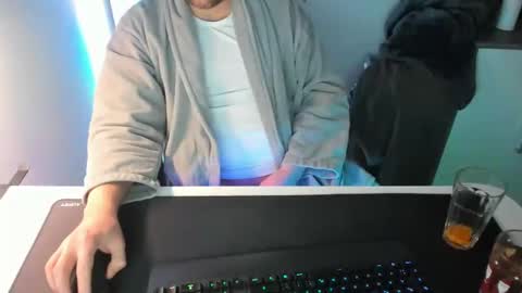 ziemlichflutschig online show from January 2025 02:48:02 AM