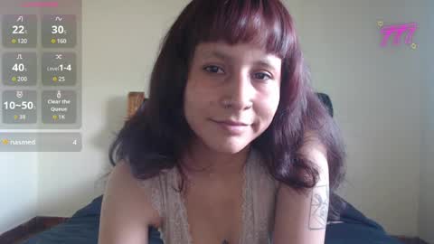 Snapshot of ziggyblunt chatting on June 2026 08:31:02 PM ziggyblunt online show from June 2026 08:31:02 PM