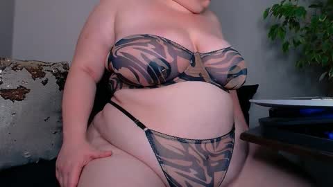 zinacorleone online show from September 2025 07:36:02 PM