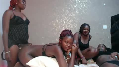 Zinadine online show from February 2026 04:48:01 PM