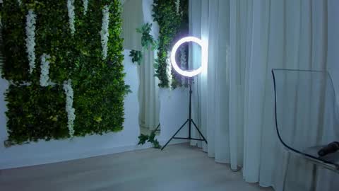 Galli online show from October 2025 08:53:02 PM