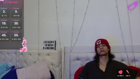 Snapshot of zion_bora chatting on December 2024 09:50:02 AM Zion Bora online show from December 2024 09:50:02 AM