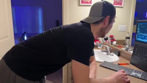 Snapshot of zmatthew859 chatting on February 2026 01:24:02 AM Alfa matt69 online show from February 2026 01:24:02 AM