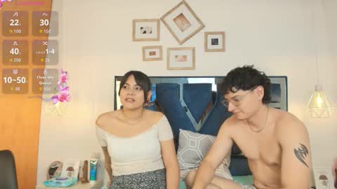 Snapshot of zoe_and_dylan_ chatting on November 2025 12:04:01 PM Zoe and dylan online show from November 2025 12:04:01 PM