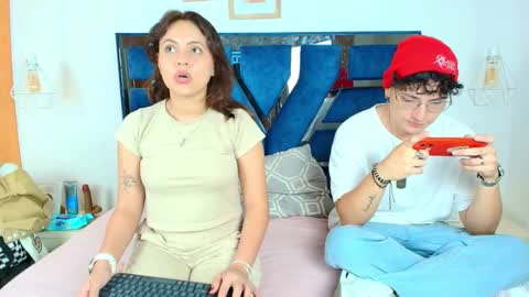 Snapshot of zoe_and_dylan_ chatting on December 2025 12:09:01 PM Zoe and dylan online show from December 2025 12:09:01 PM