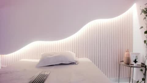 zoe_blunt_ online show from February 2026 12:13:02 PM