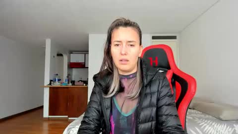 ZOE online show from February 2026 08:27:01 PM