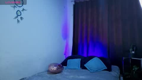 ZOE online show from February 2026 03:05:01 AM