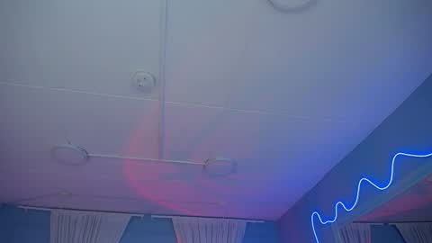 Zoe Lynch online show from December 2025 04:17:01 AM