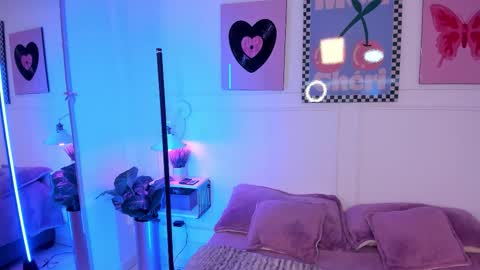 Zoe Lynch online show from February 2026 11:28:02 AM