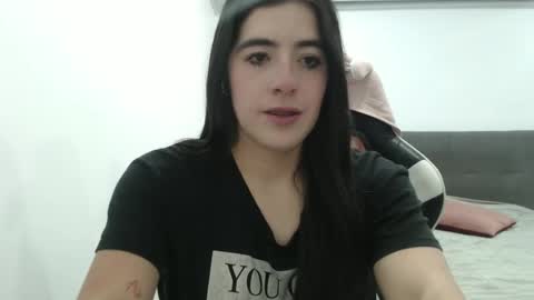 Snapshot of zoe_mill33r chatting on February 2026 05:38:02 AM Zoe online show from February 2026 05:38:02 AM