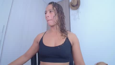 zoe online show from February 2026 09:46:01 PM