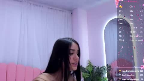 Zoe online show from February 2025 05:09:01 PM