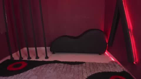 Zoe online show from March 2025 11:42:02 AM