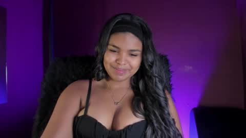 Zoe online show from December 2025 03:05:01 AM