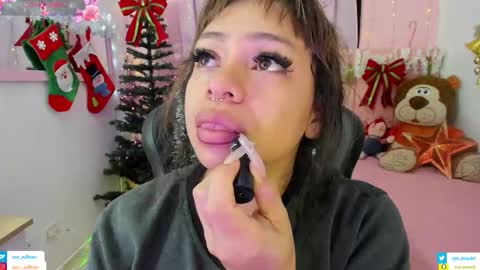 zoe_sullivan_ online show from November 2025 09:41:01 AM