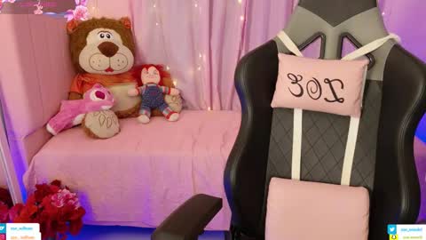 zoe_sullivan_ online show from March 2026 09:13:01 AM