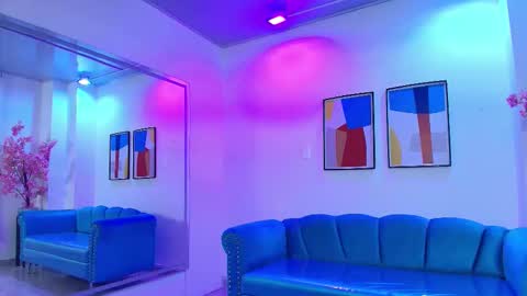 Zoe online show from March 2026 11:27:02 AM