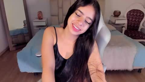 Zoe online show from October 2025 11:33:02 AM