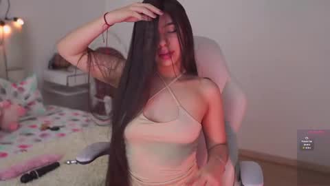 Snapshot of zoe_turnner_18 chatting on June 2026 11:36:02 AM Zoe online show from June 2026 11:36:02 AM
