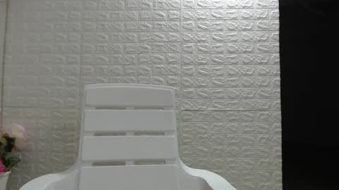 Carolina online show from December 2025 09:09:02 PM