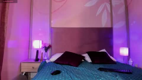 zoeblanc online show from January 2026 11:37:01 AM