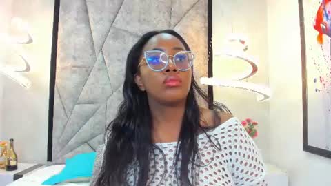 Zoe online show from July 2026 12:31:01 PM