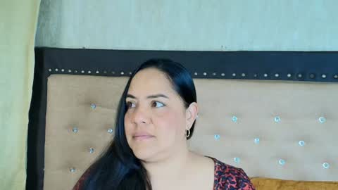 zoedeleon online show from July 2026 12:26:02 PM