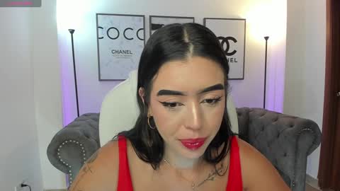 Snapshot of zoee_jackson chatting on February 2025 06:49:02 PM zoee jackson online show from February 2025 06:49:02 PM