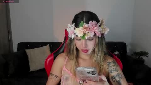 Snapshot of zoee_jackson chatting on November 2025 02:56:01 AM zoee jackson online show from November 2025 02:56:01 AM