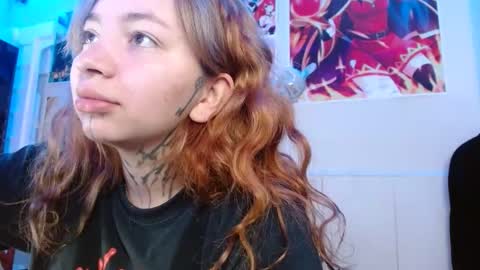 zoee jhonnyy online show from December 2024 01:33:02 PM