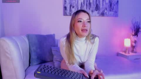 Snapshot of zoee_joness chatting on March 2025 07:30:01 AM zoe online show from March 2025 07:30:01 AM