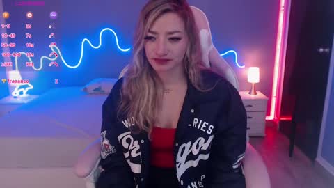 Snapshot of zoee_joness chatting on March 2025 10:02:01 AM zoe online show from March 2025 10:02:01 AM