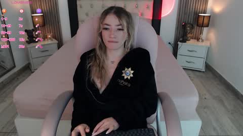 Snapshot of zoee_joness chatting on March 2025 09:55:01 AM zoe online show from March 2025 09:55:01 AM