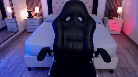 Snapshot of zoee_joness chatting on September 2025 04:12:02 AM zoe online show from September 2025 04:12:02 AM