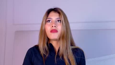 Snapshot of zoehangel chatting on December 2025 11:30:02 AM Zoe online show from December 2025 11:30:02 AM