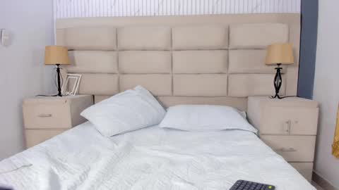 Zoeh online show from February 2026 04:27:02 AM