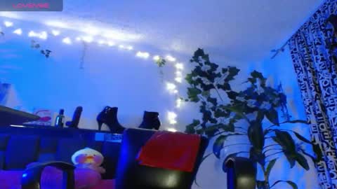 zoemi online show from January 2025 09:47:01 AM