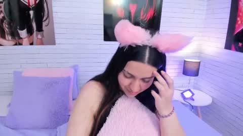 Snapshot of zoemurphy_ chatting on October 2025 02:19:01 PM ZOE online show from October 2025 02:19:01 PM