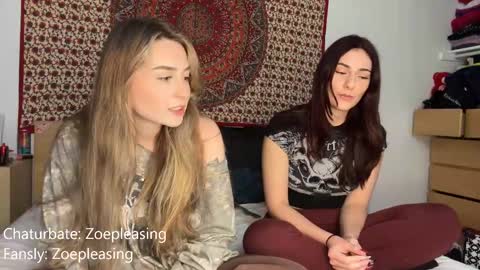 zoepleasing online show from September 2025 12:10:02 AM