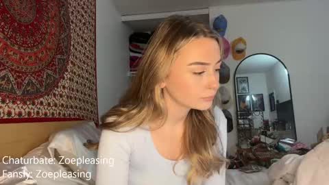 zoepleasing online show from October 2025 12:19:02 AM