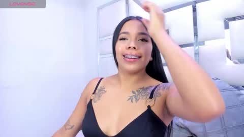 Snapshot of zoeswanx chatting on February 2026 11:20:01 AM ZoeSwam online show from February 2026 11:20:01 AM