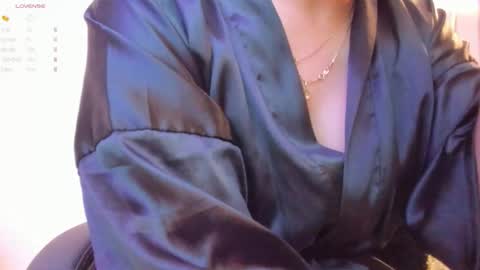 zoeth_ruiz online show from October 2025 12:17:02 PM