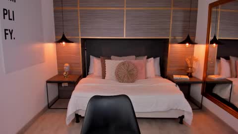 ZOE online show from February 2026 06:39:01 PM