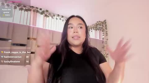 zoey thommpson online show from January 2026 07:37:02 PM