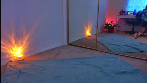 Zoeydanner online show from January 2025 06:00:01 PM