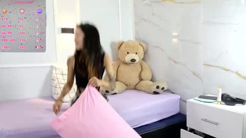 Violeta online show from March 2026 12:09:01 PM